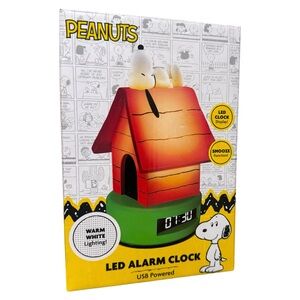 Peanuts Snoopy & Doghouse LED Alarm Clock With Ambient Light USB Powered NEW